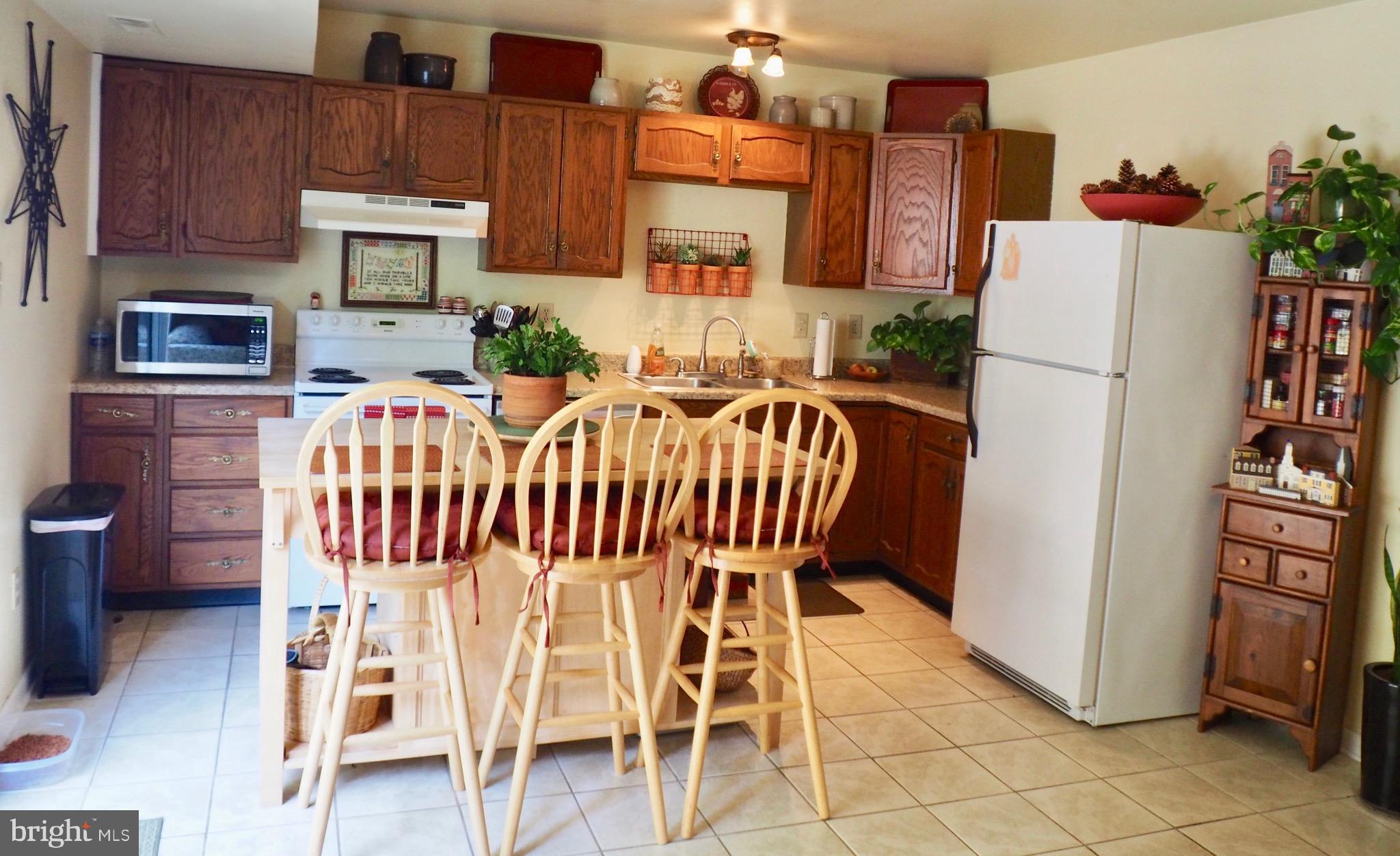 BREEZEWOOD FOREST - Residential