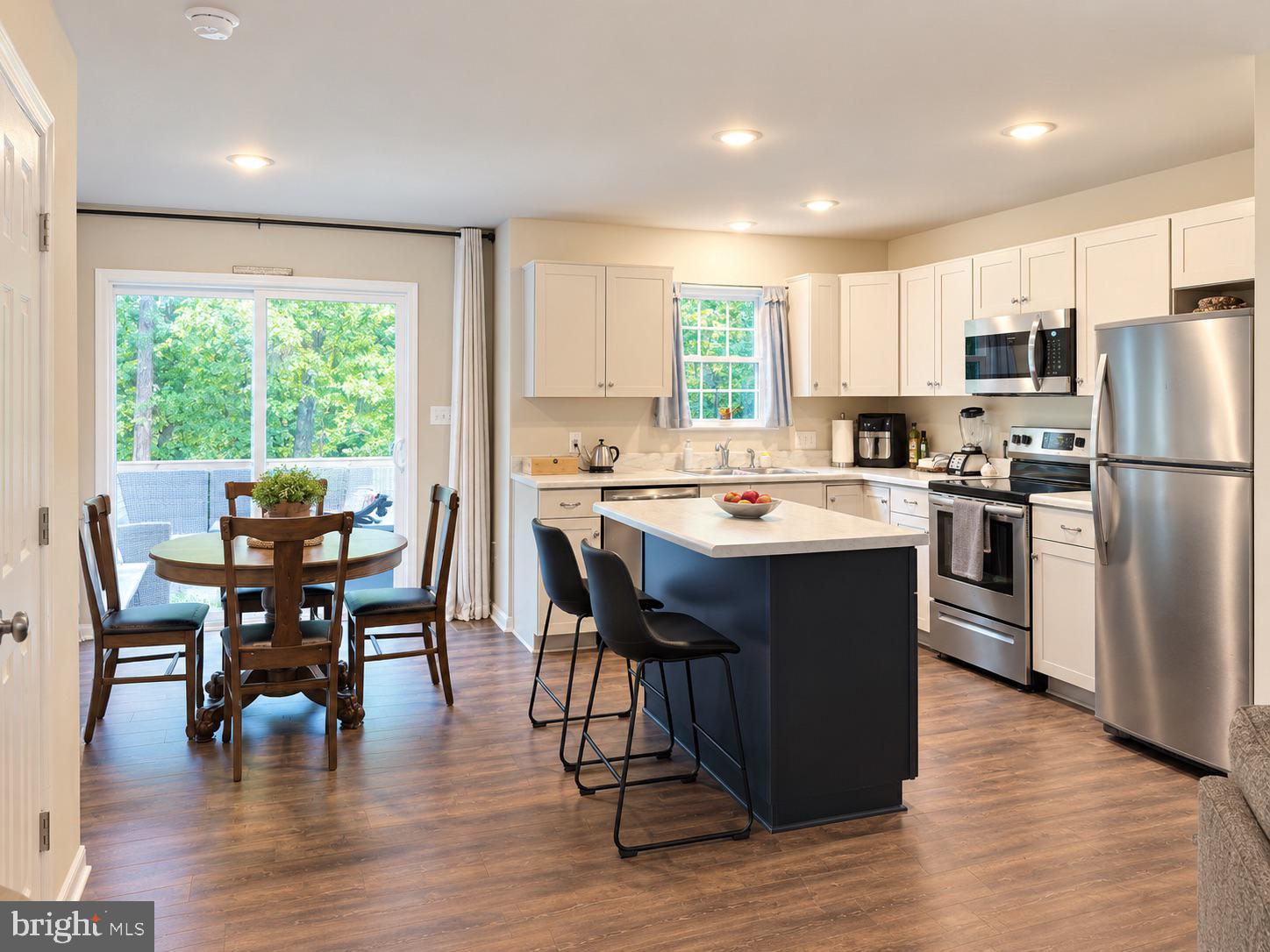 38 MARWOOD DR