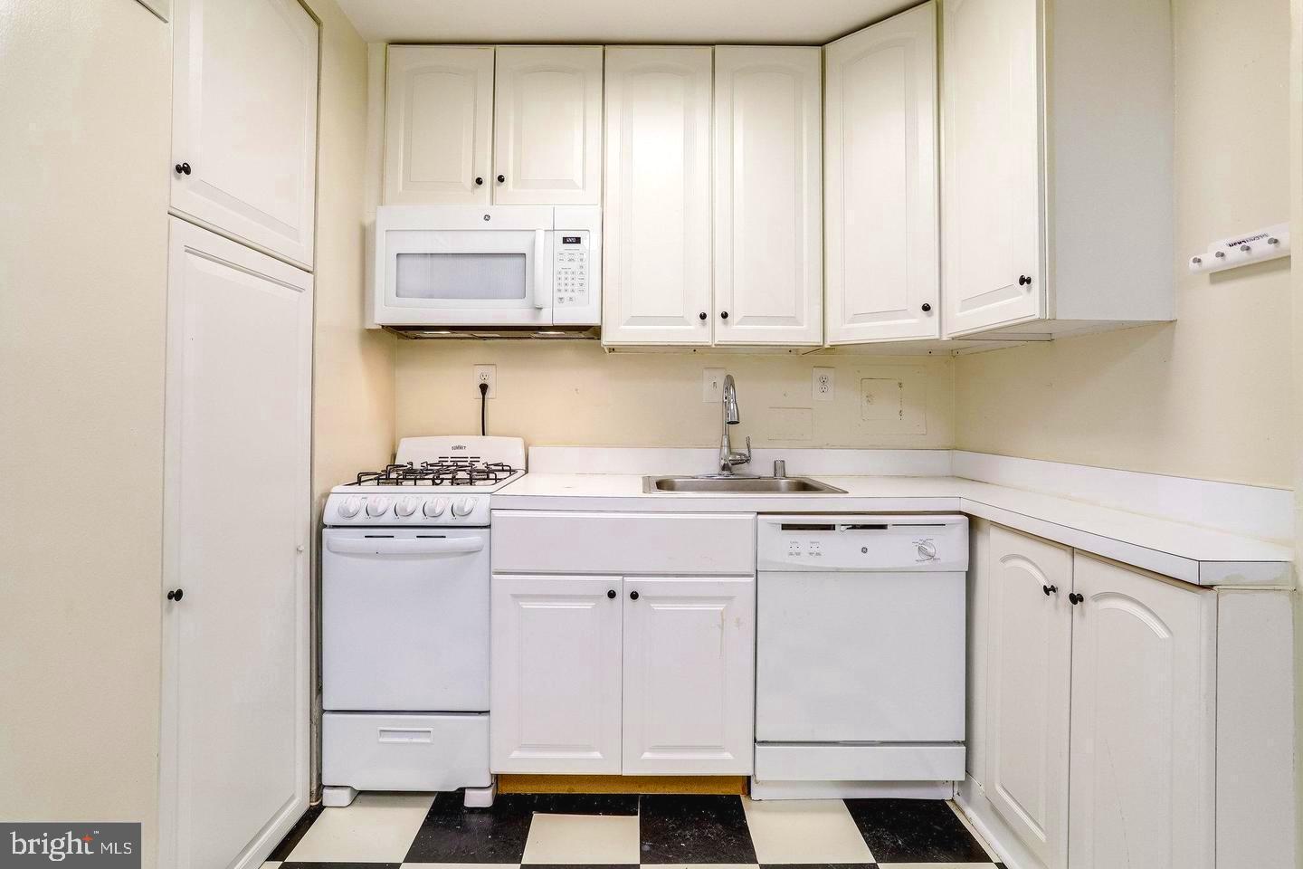 PORT ROYAL - Residential