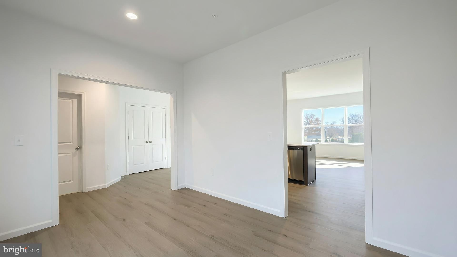 MERIDIAN HEIGHTS - Residential