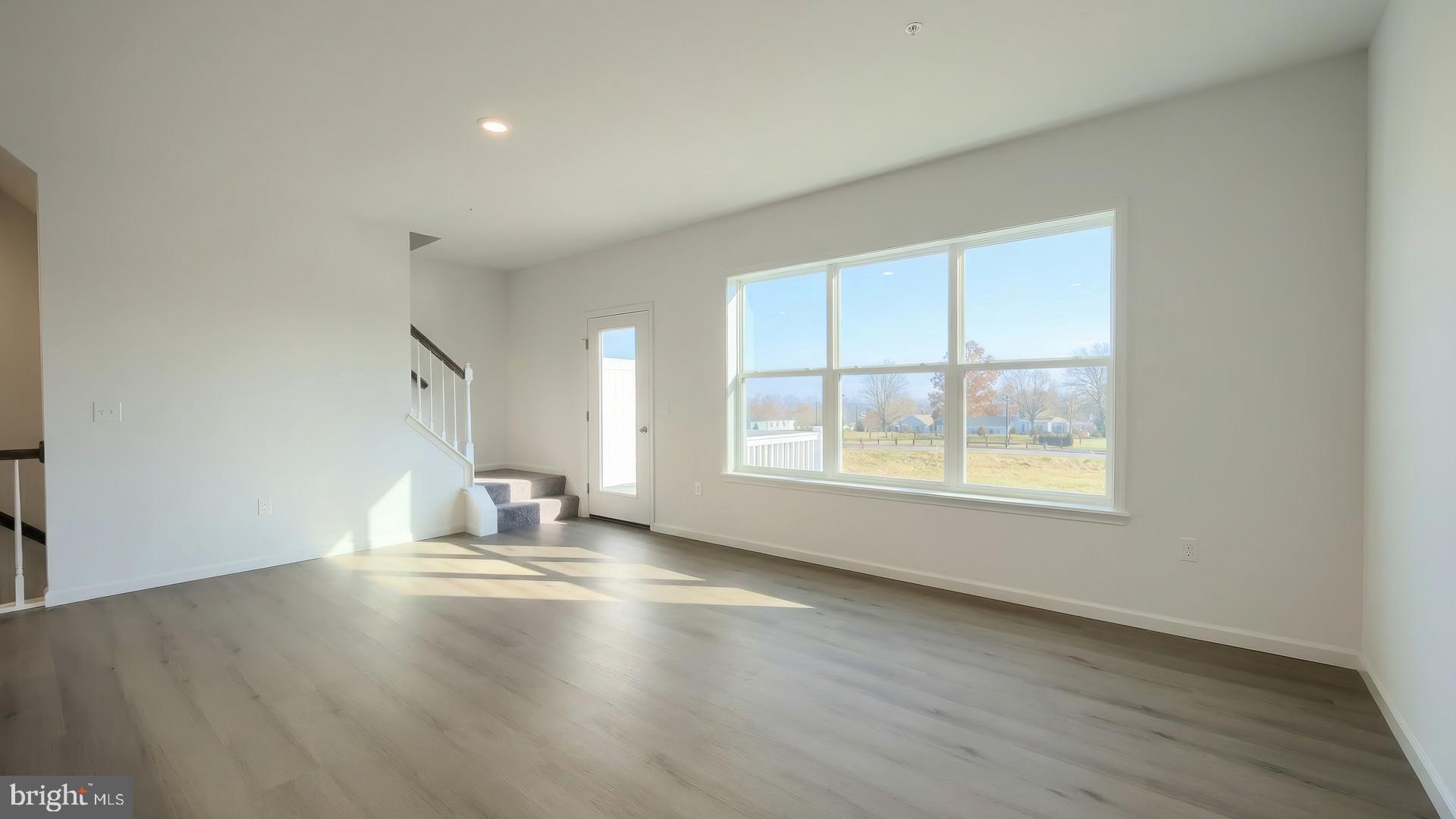 MERIDIAN HEIGHTS - Residential