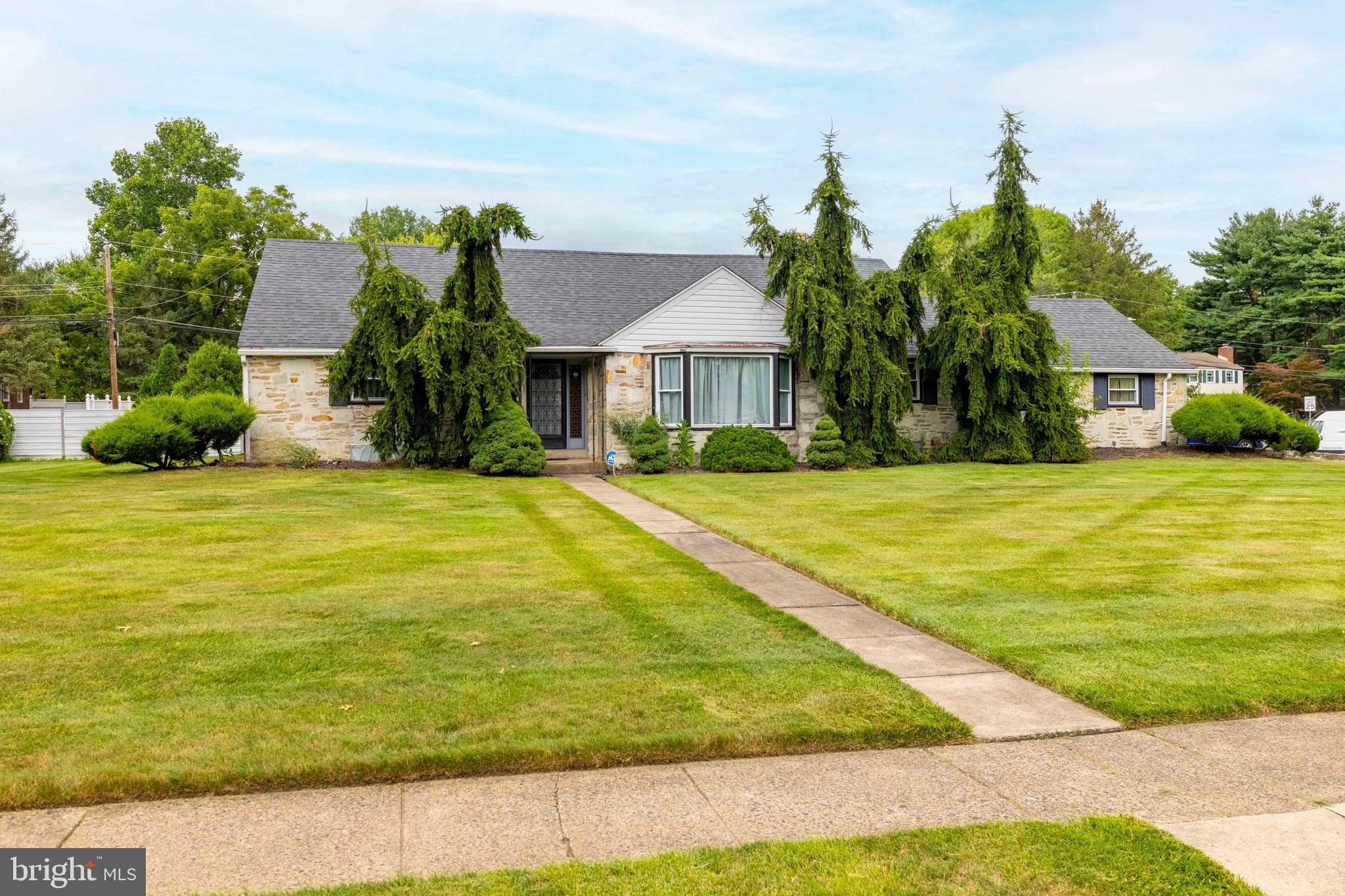 3946 BLAKE ROAD