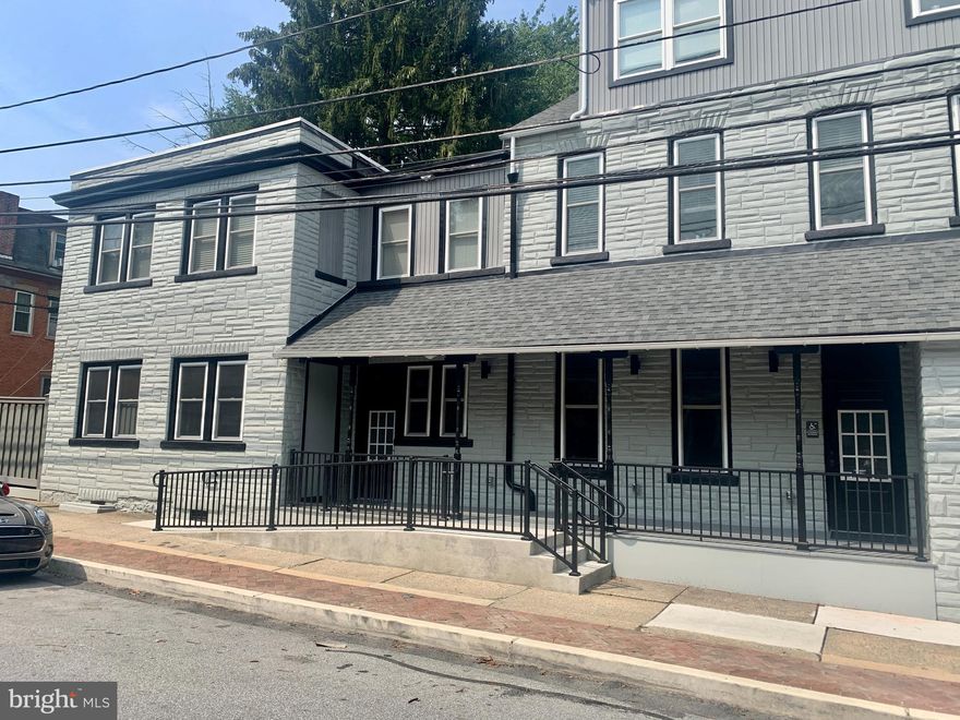 Gross Lease of $1,300/per month for a beautiful recently renovated, first floor space in Lancaster City! Signage directly on North Lime Street and walkable to all downtown amenities! This 592+/- sq. ft. office features a welcoming entry area, 2 semi-private rooms, a larger private room, breakroom/kitchenette area, private restroom & access to shared greenspace! This property also offers a building security system, temperature controlled rooms, ADA ramp access into the suite & high end finishes! Gross rent includes: electric, trash, w/s + grounds maintenance and snow removal. Tenant pays: internet and liability insurance.