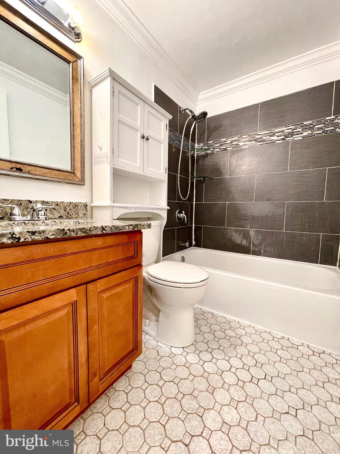 CROFTON SQUARE - Residential