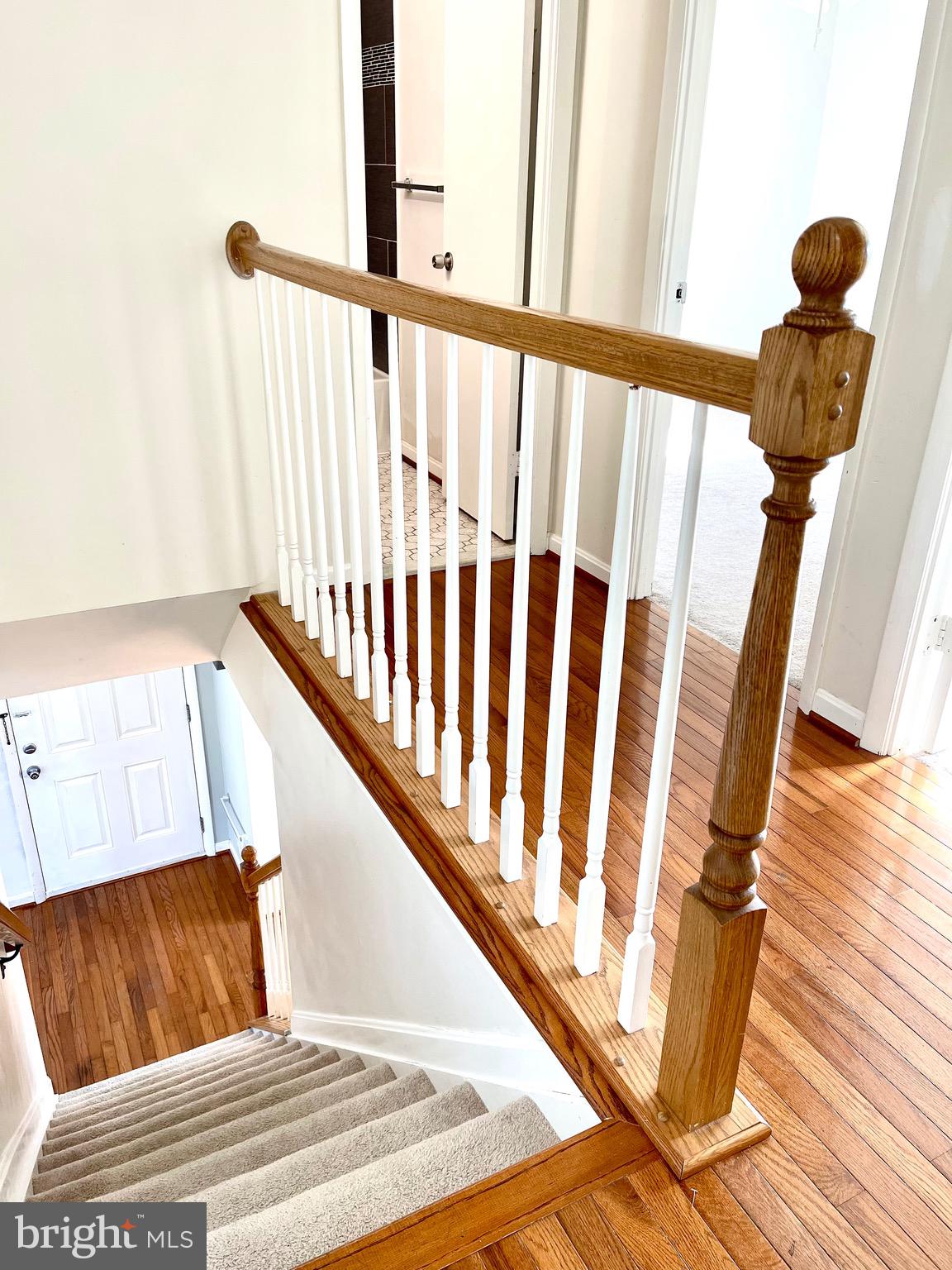 CROFTON SQUARE - Residential