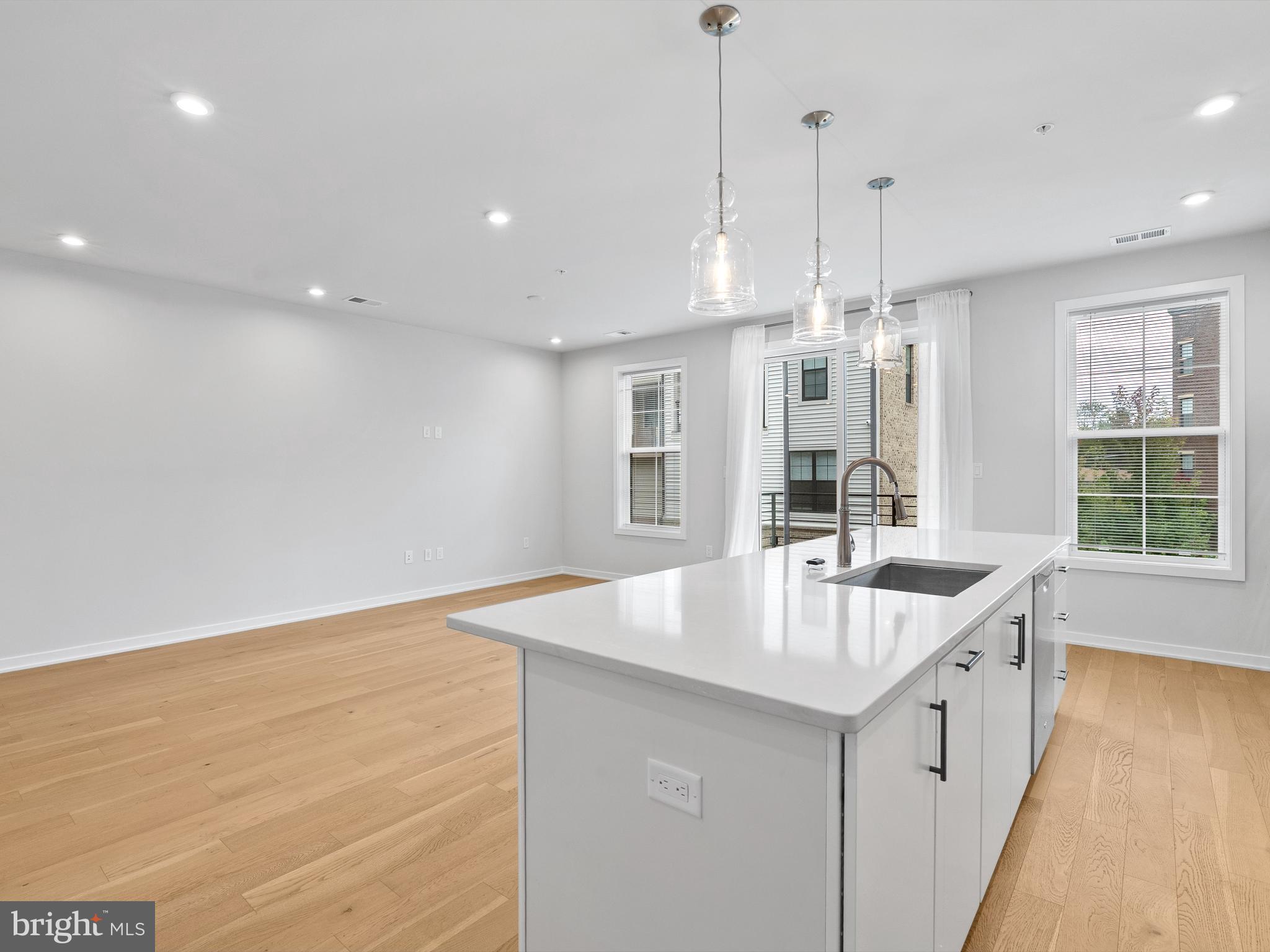 UNION PARK AT MCLEAN - Residential Lease