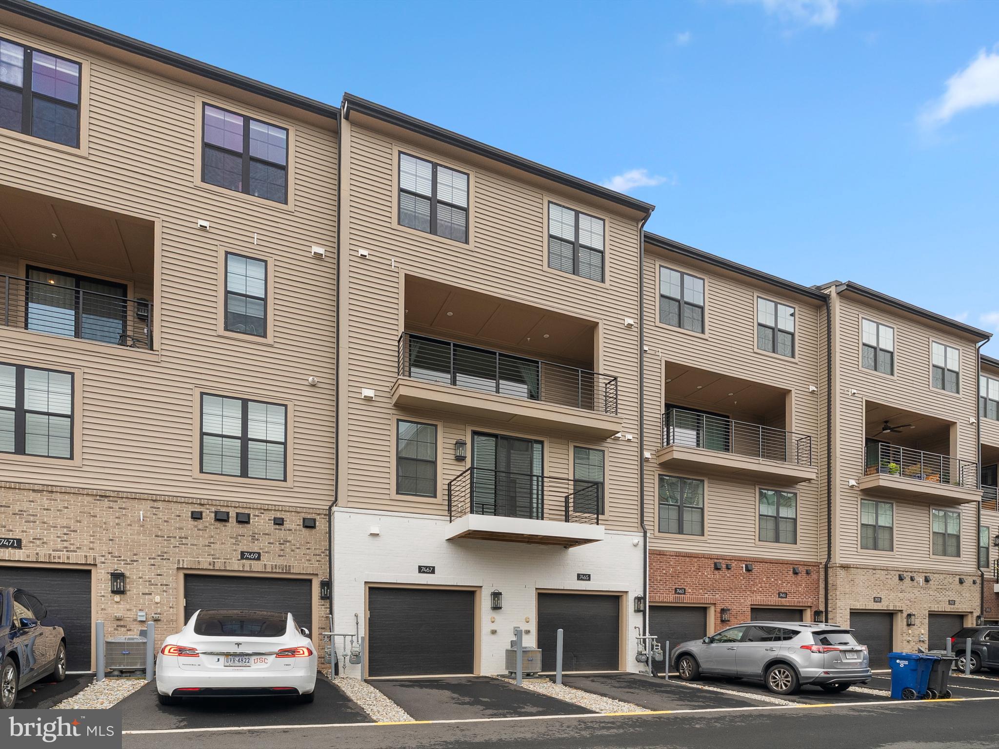 UNION PARK AT MCLEAN - Residential Lease