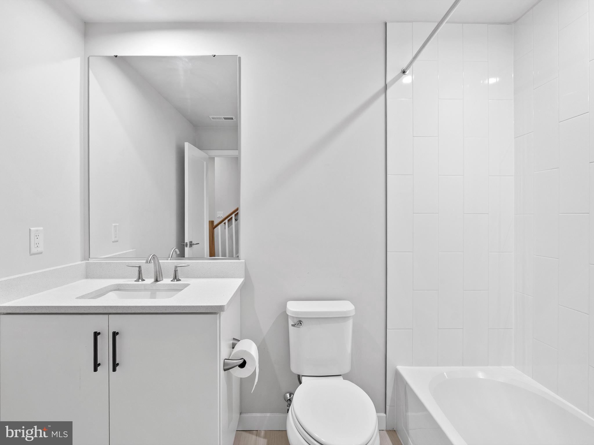 UNION PARK AT MCLEAN - Residential Lease