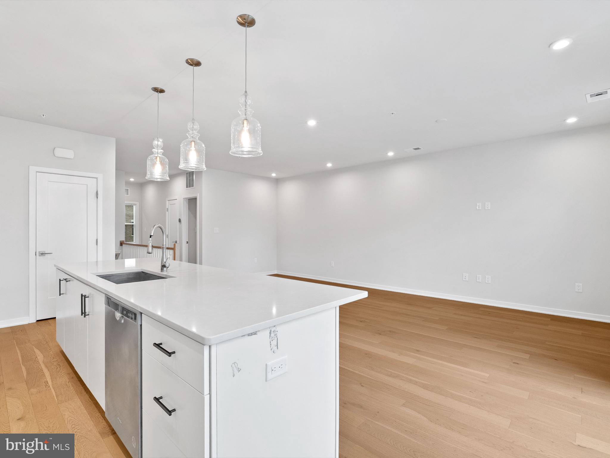 UNION PARK AT MCLEAN - Residential Lease