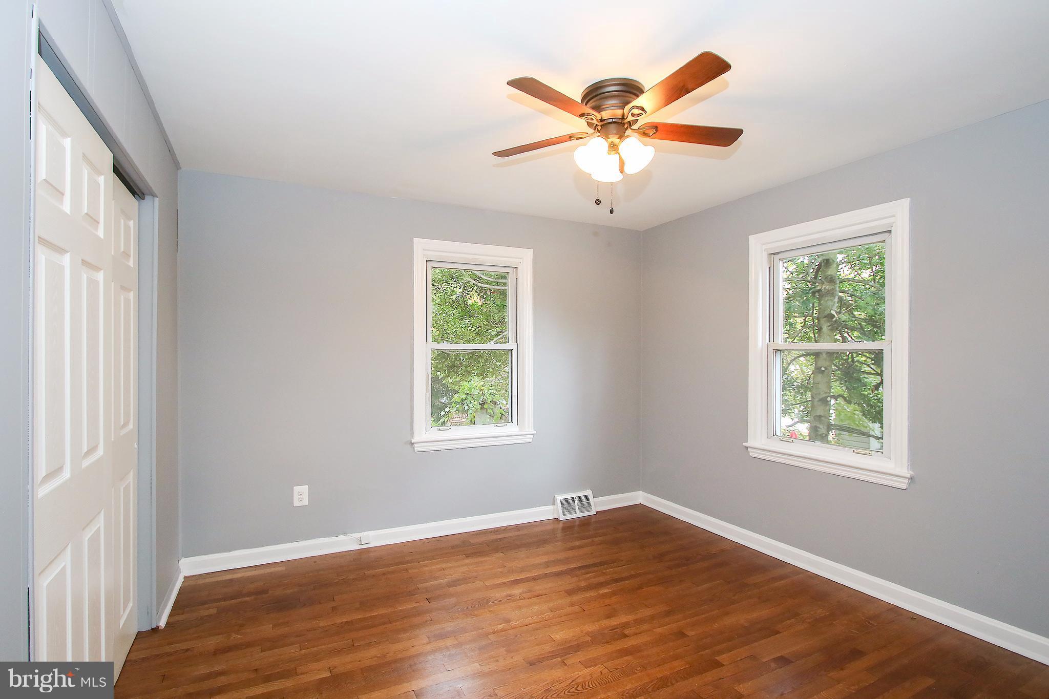 HOLLYWOOD - Residential