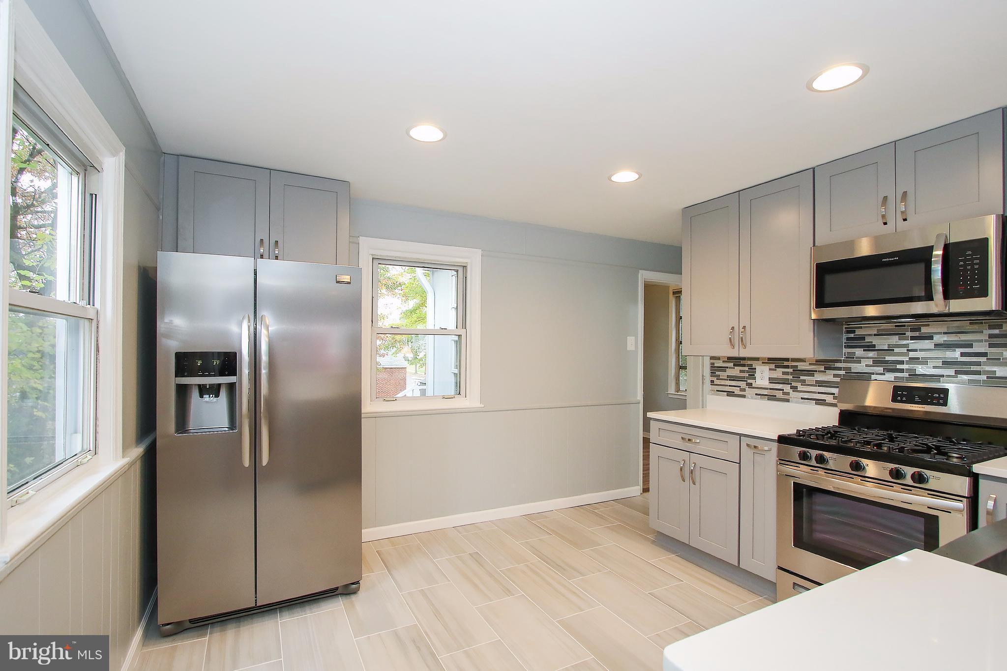 HOLLYWOOD - Residential