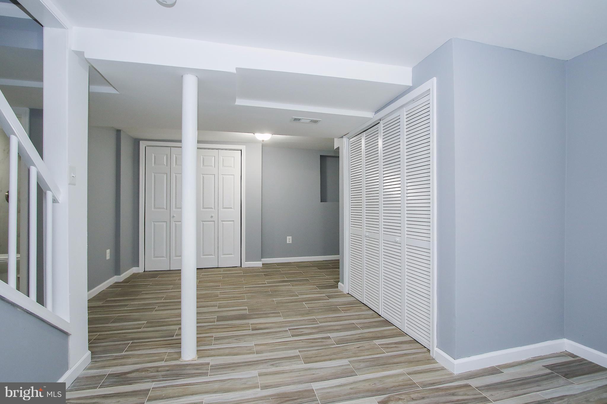 HOLLYWOOD - Residential