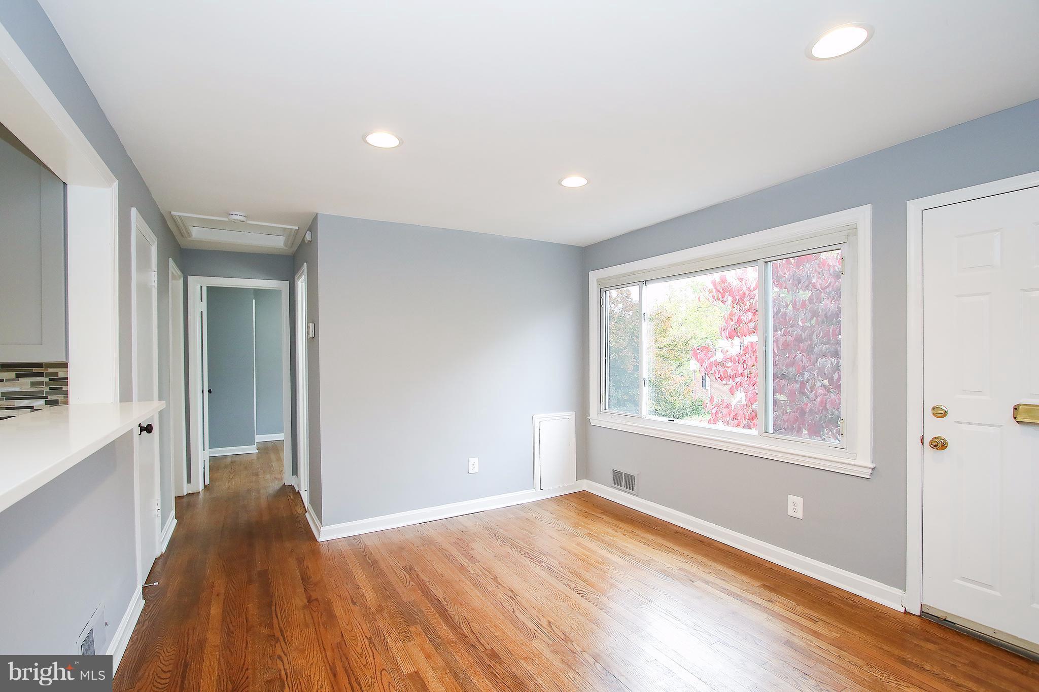 HOLLYWOOD - Residential