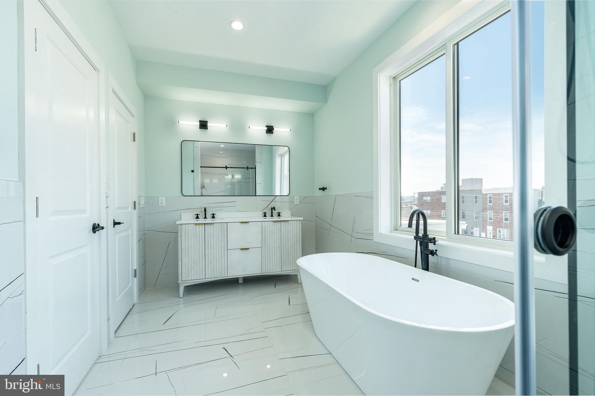 FISHTOWN - Residential