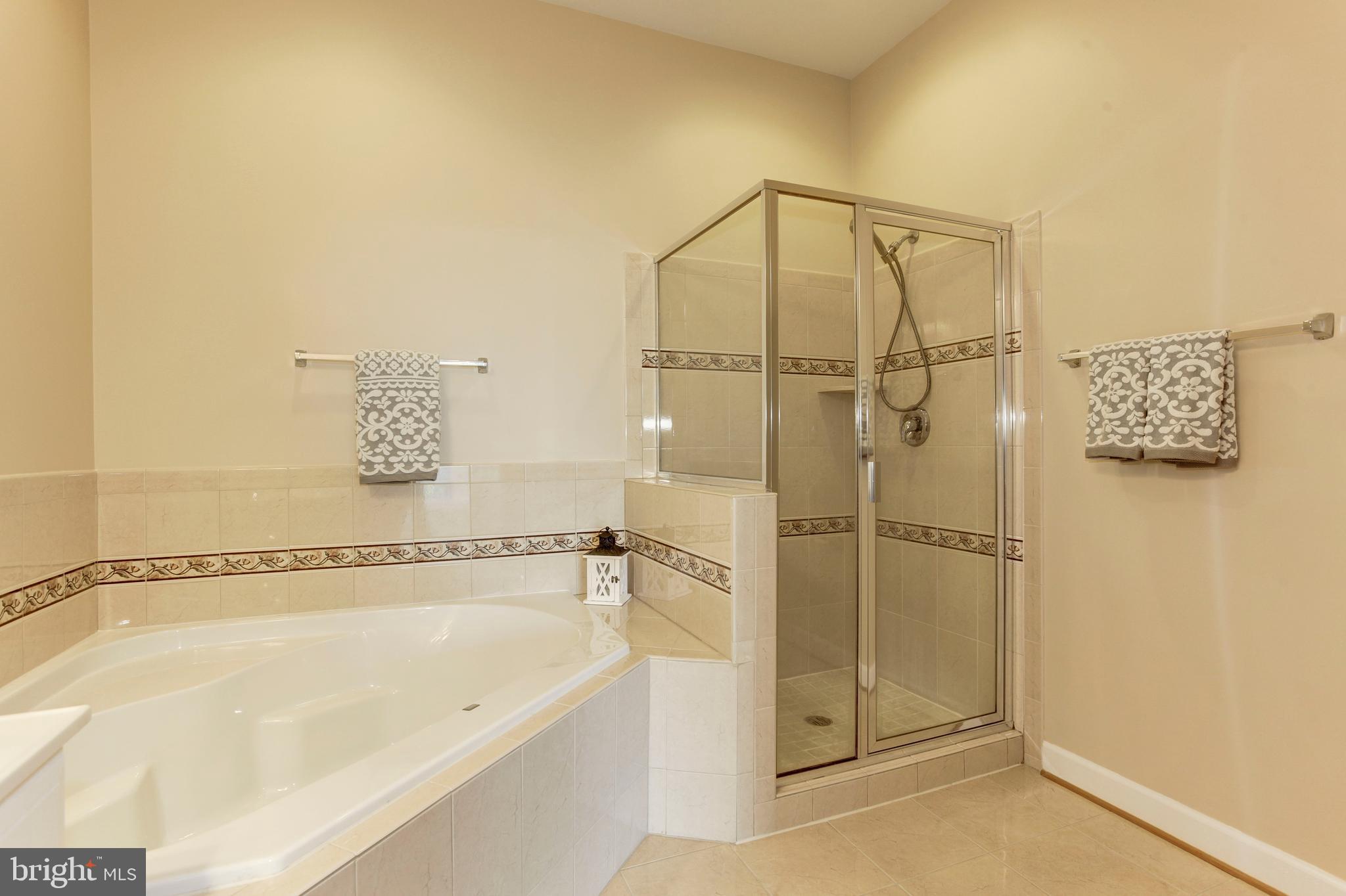 BELMONT BAY - Residential