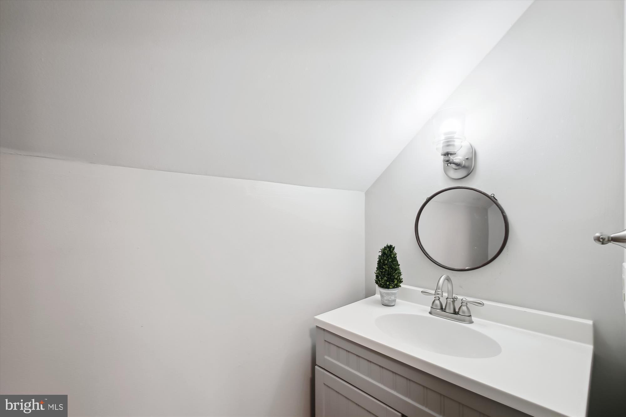 CARROLLTON MANOR - Residential