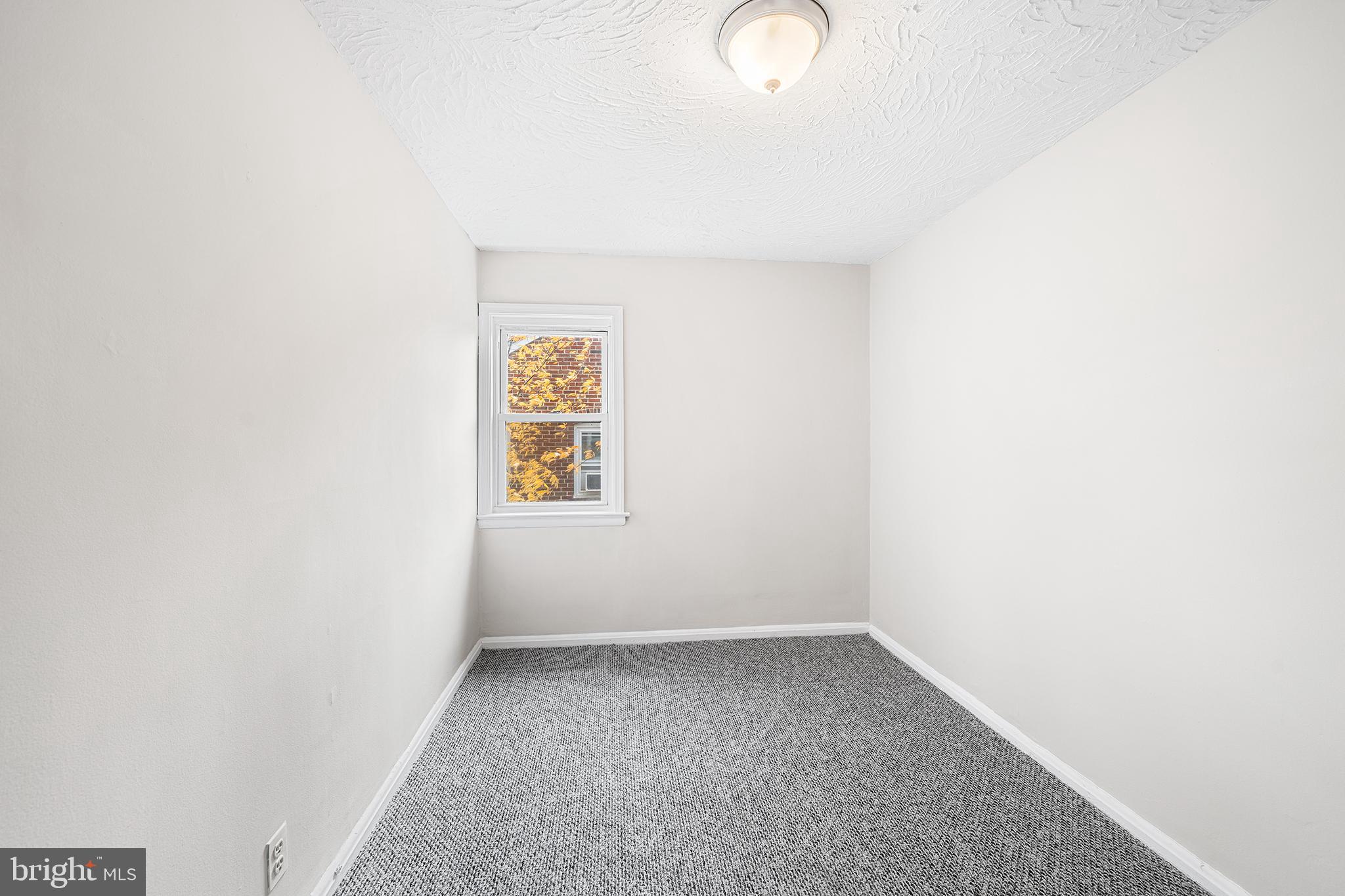 LEEDOM ESTS - Residential