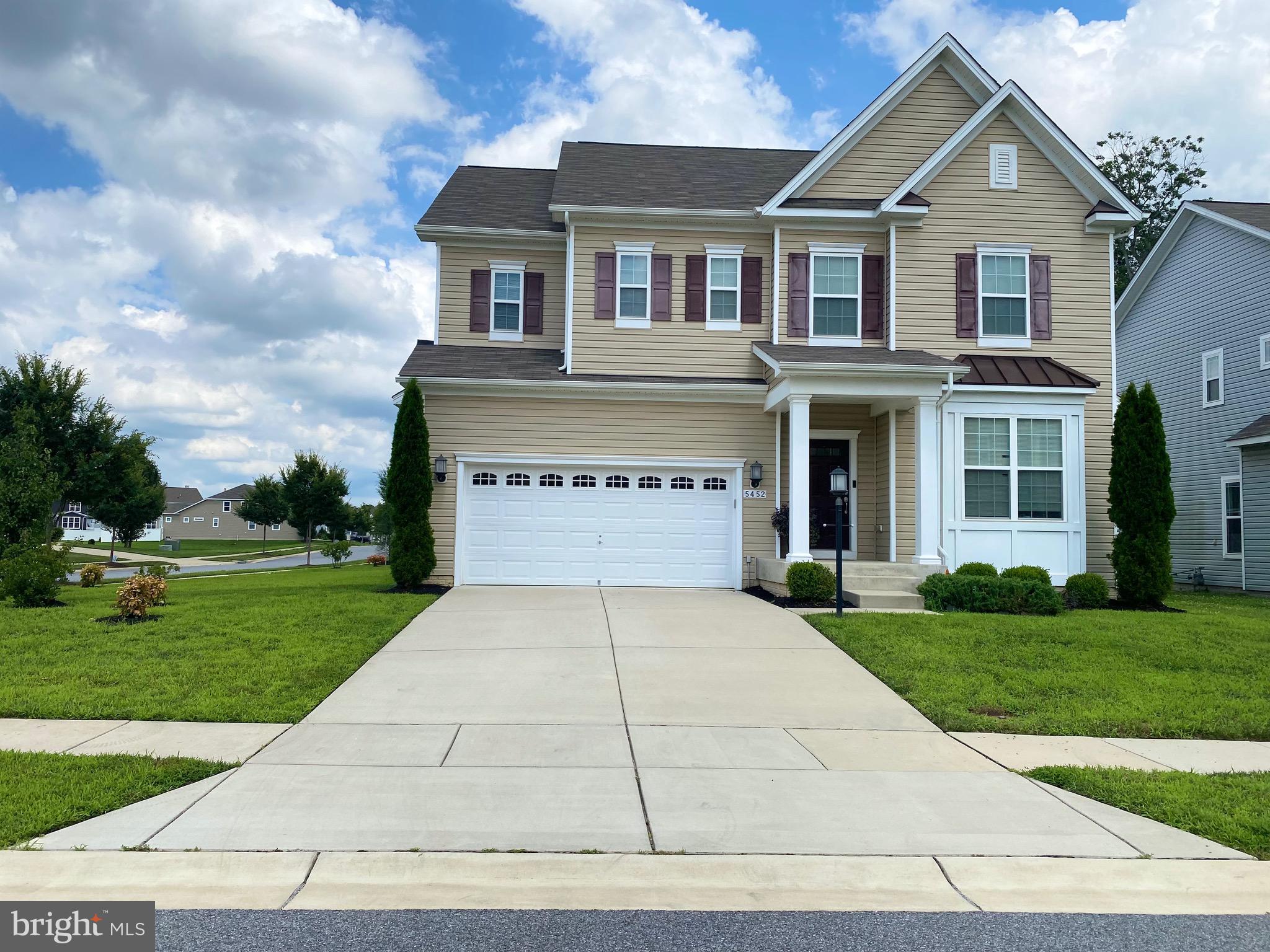 5452 DUNDEE LANE