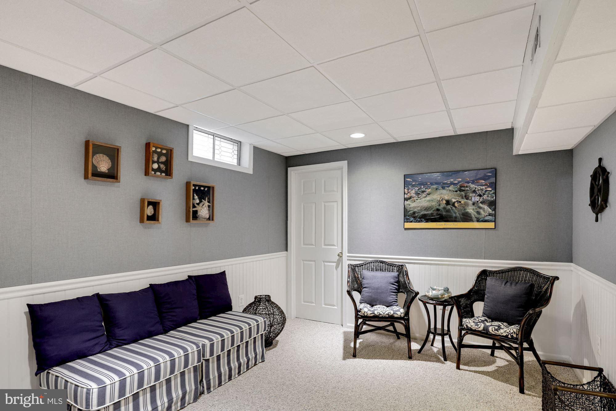 THE PROVINCES - Residential