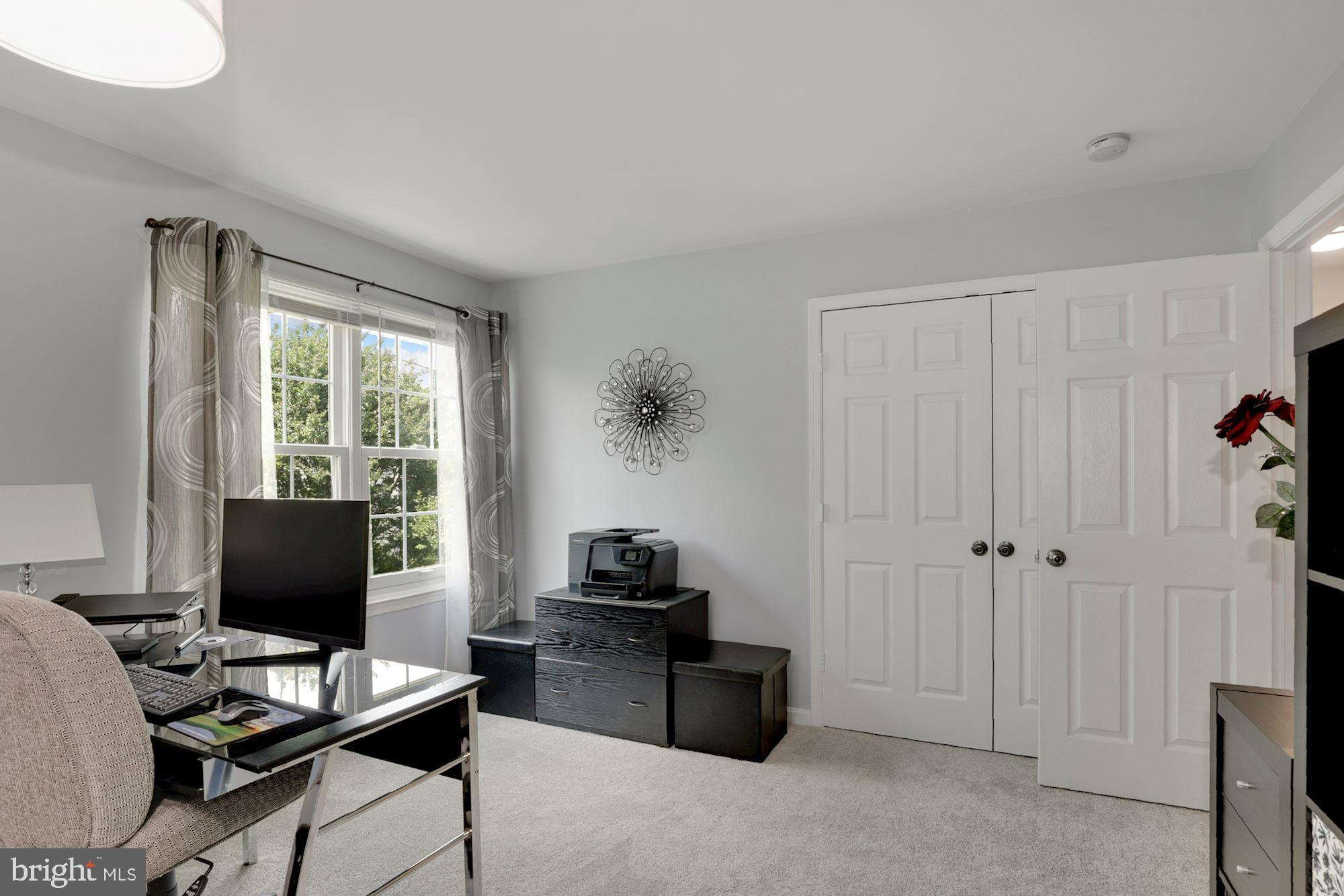 THE PROVINCES - Residential