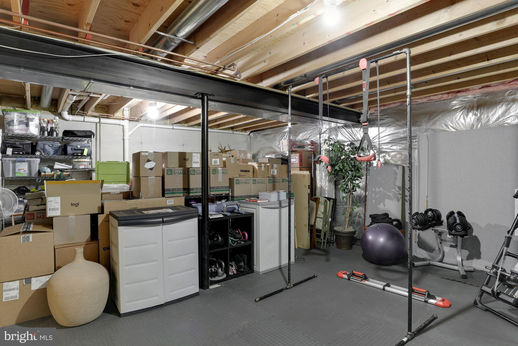 THE PROVINCES - Residential