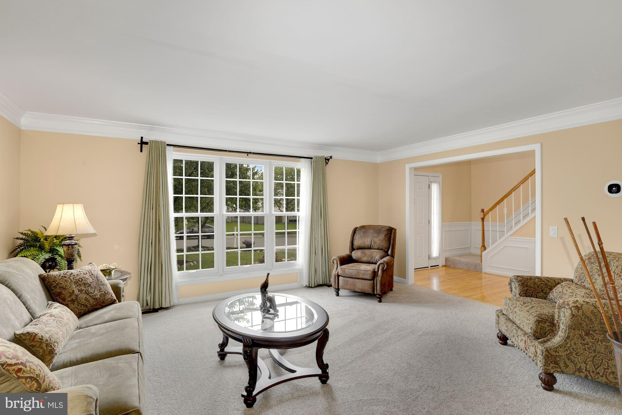 THE PROVINCES - Residential