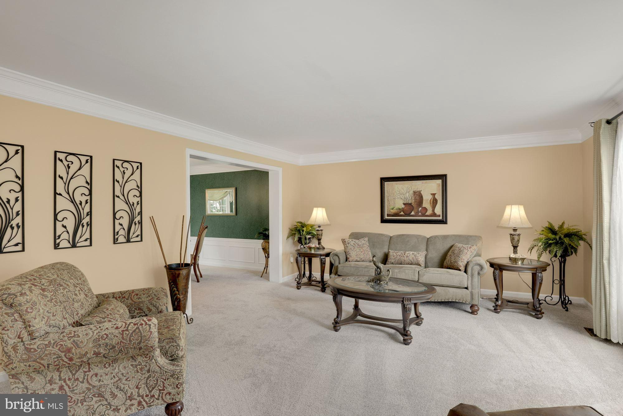 THE PROVINCES - Residential