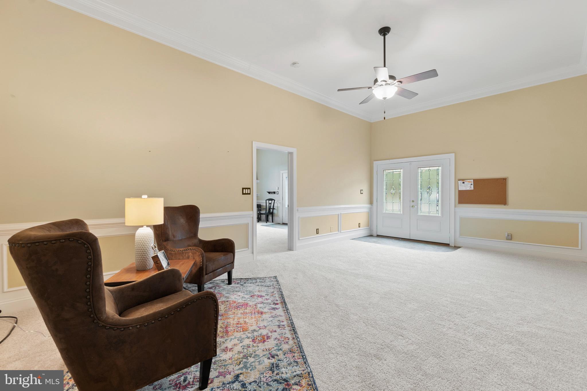 MAPLE HILL'S AFFLUENT - Residential