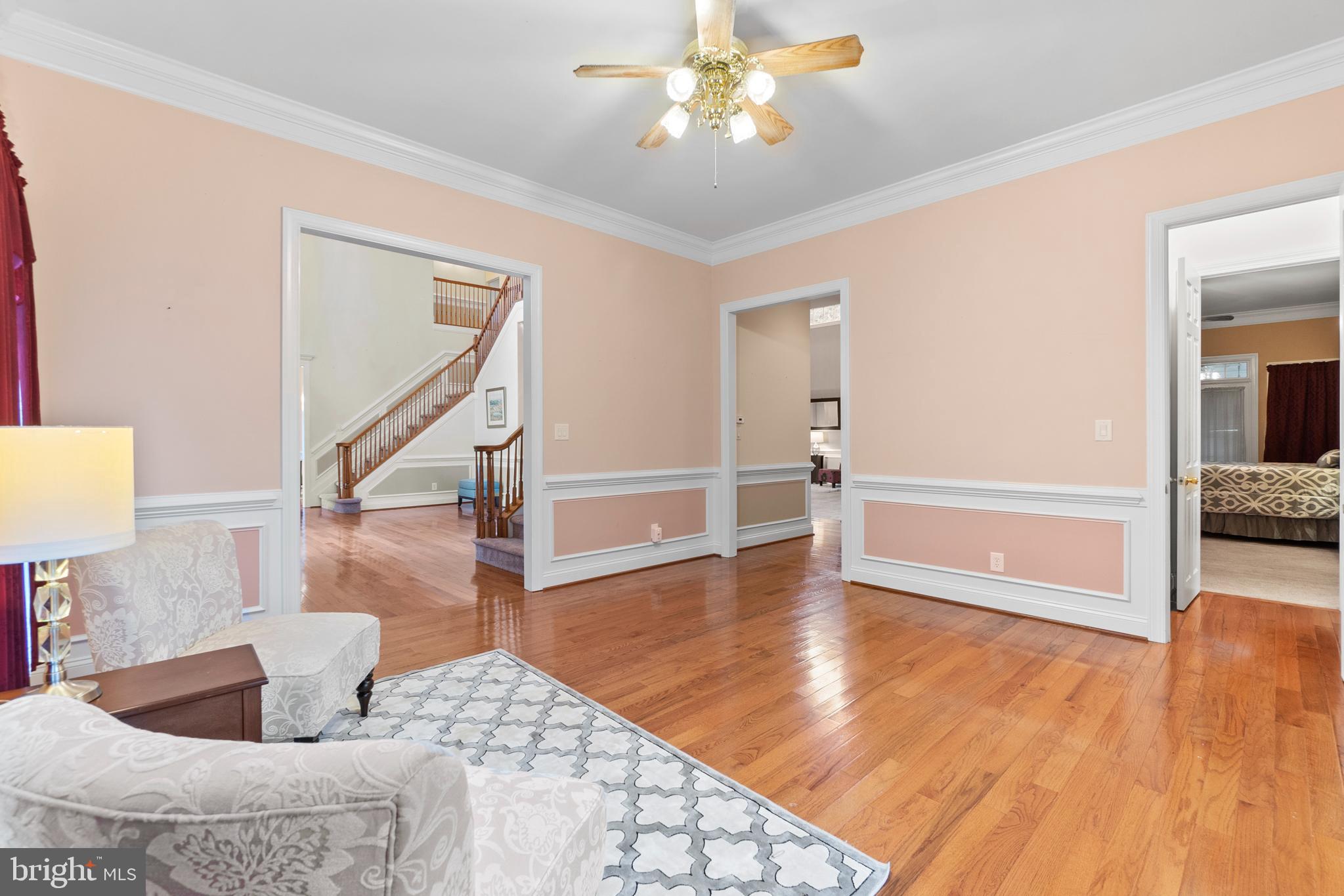 MAPLE HILL'S AFFLUENT - Residential