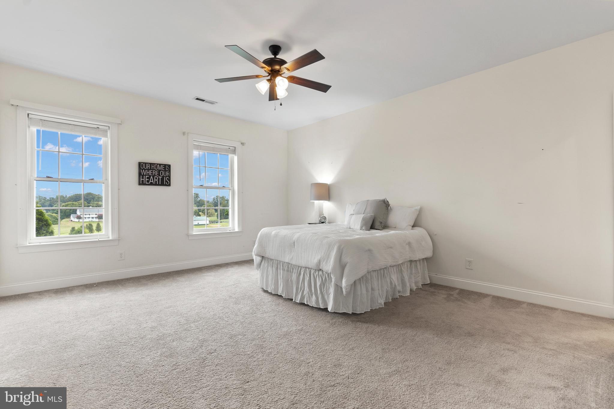 MAPLE HILL'S AFFLUENT - Residential