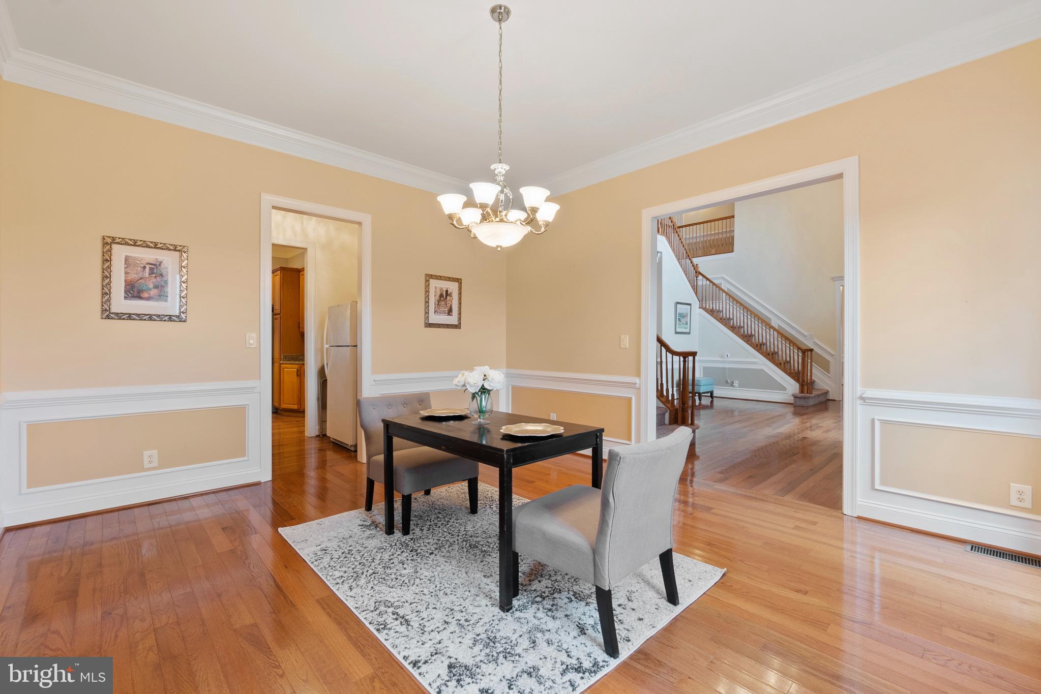 MAPLE HILL'S AFFLUENT - Residential