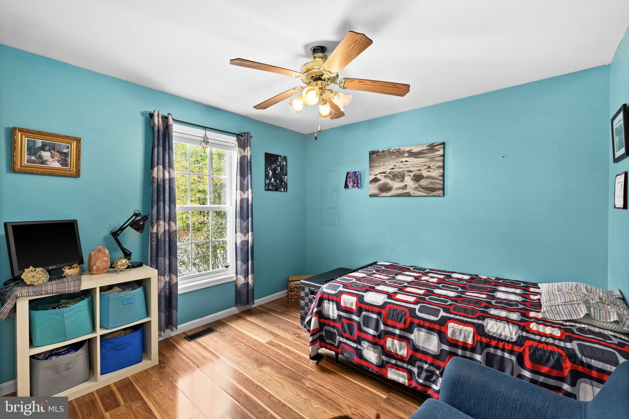 LAKE CAROLINE - Residential