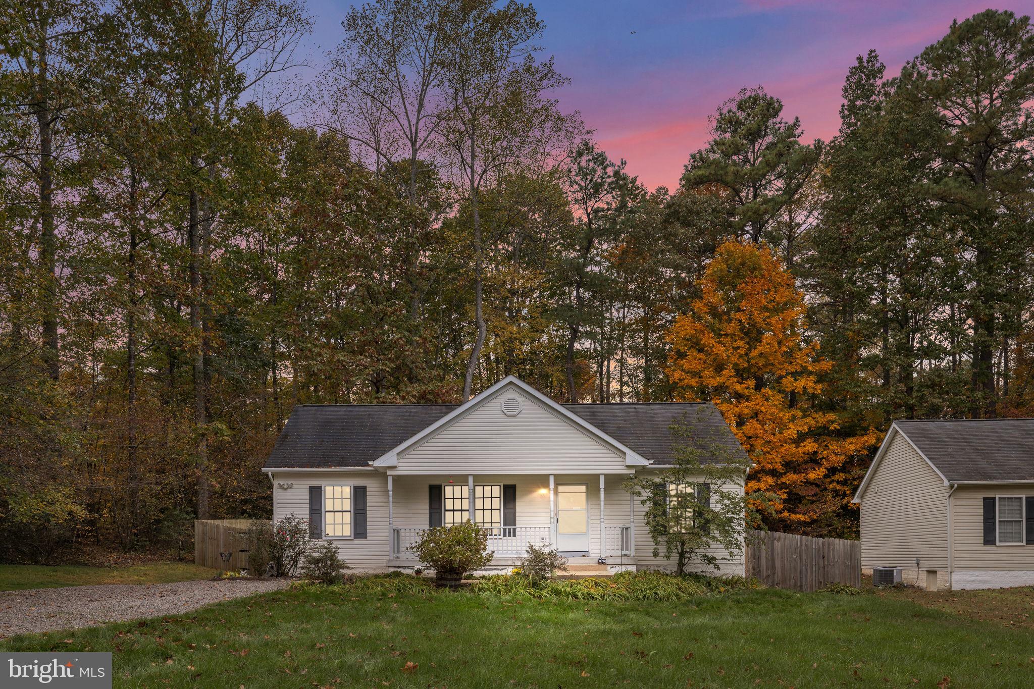 LAKE CAROLINE - Residential