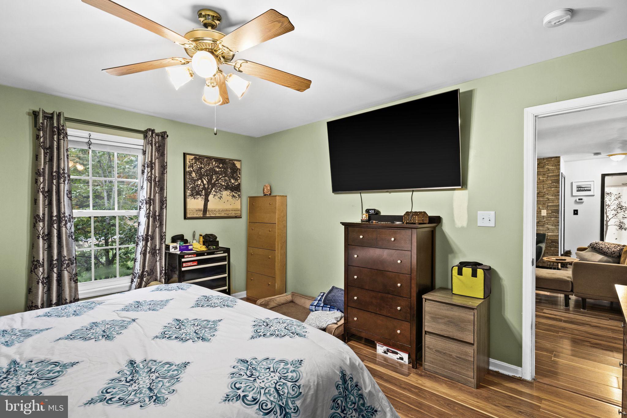 LAKE CAROLINE - Residential