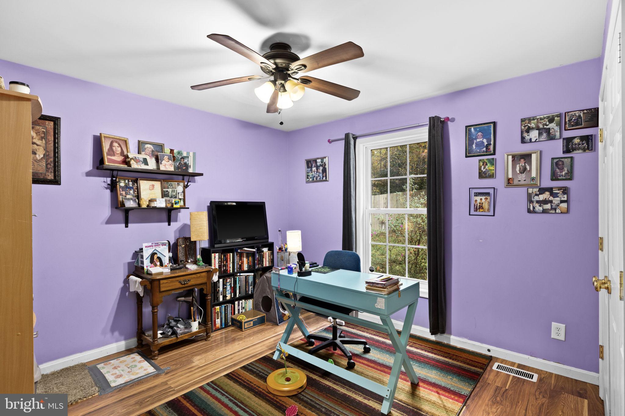 LAKE CAROLINE - Residential