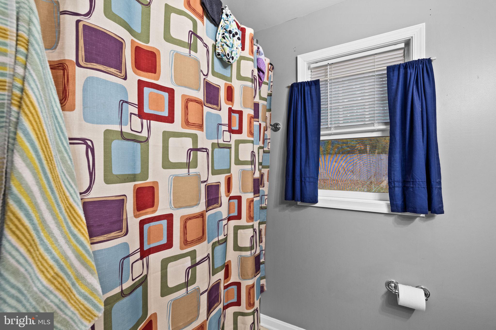 LAKE CAROLINE - Residential