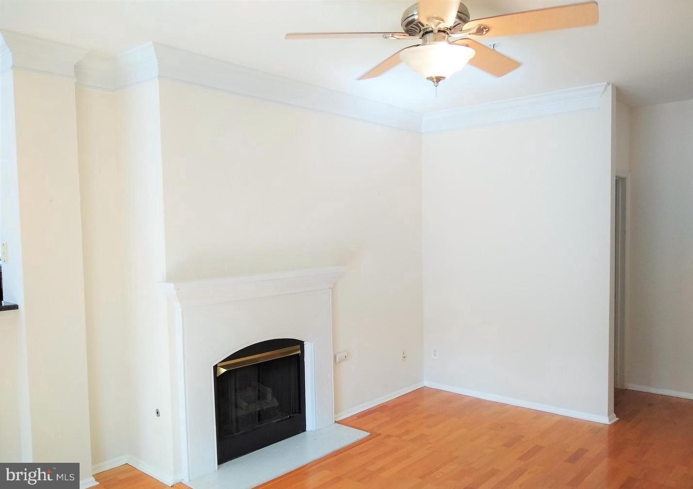 GATES OF MCLEAN - Residential Lease