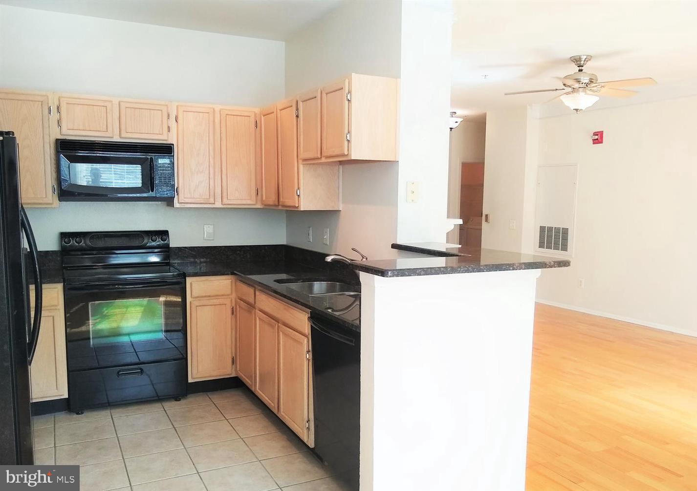 GATES OF MCLEAN - Residential Lease