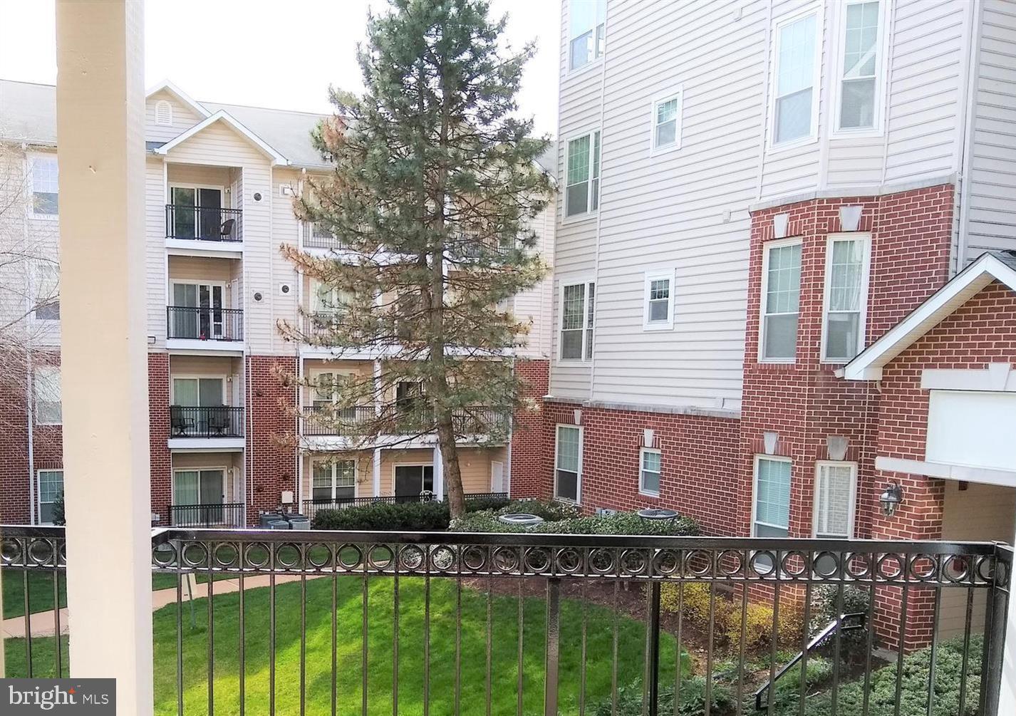 GATES OF MCLEAN - Residential Lease