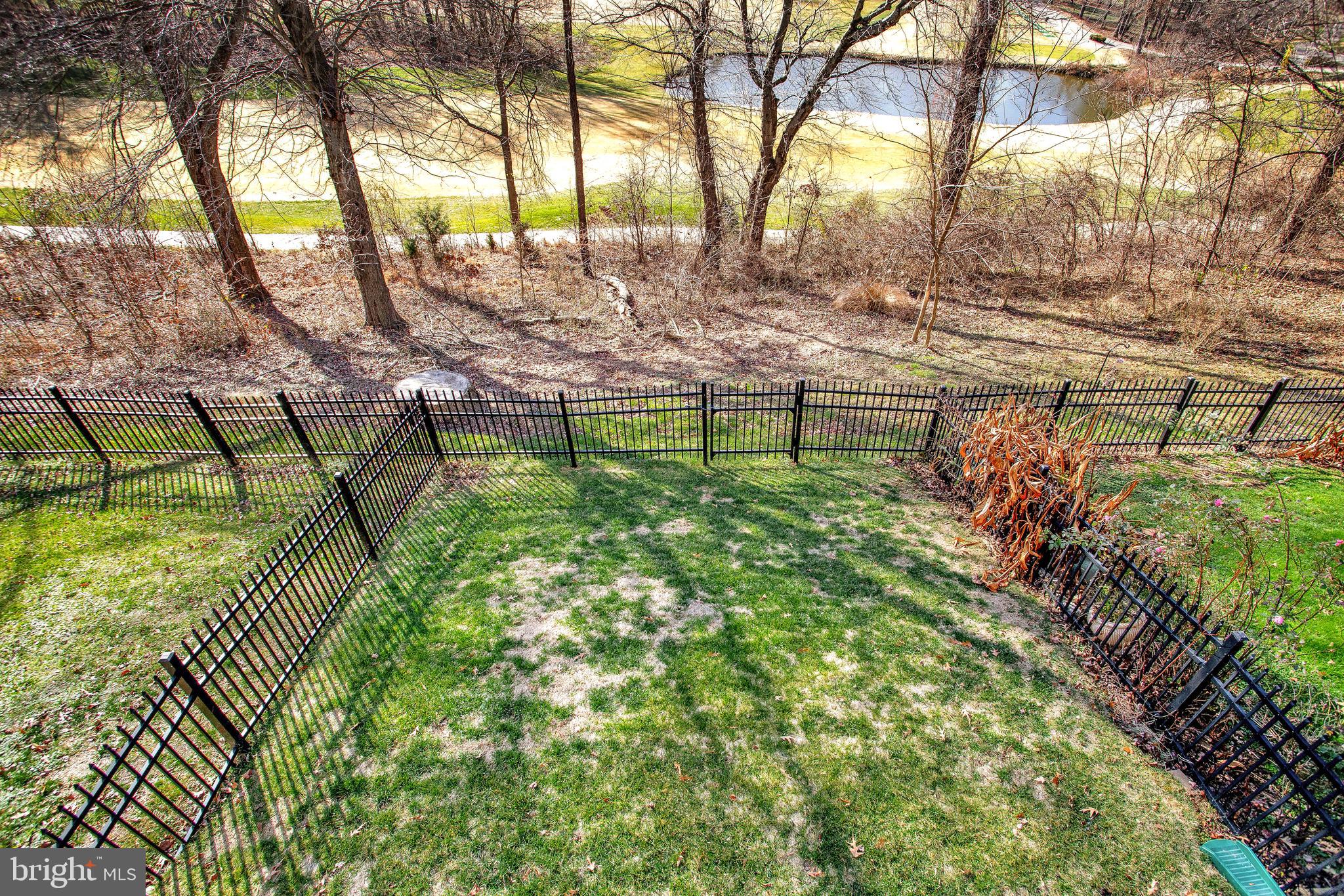 OAK CREEK CLUB - Residential