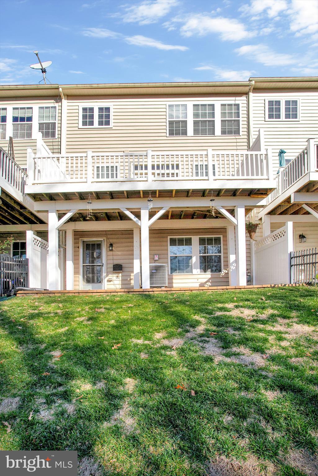 OAK CREEK CLUB - Residential