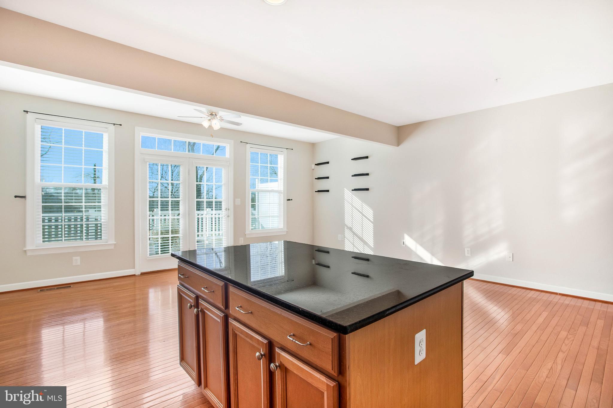 OAK CREEK CLUB - Residential