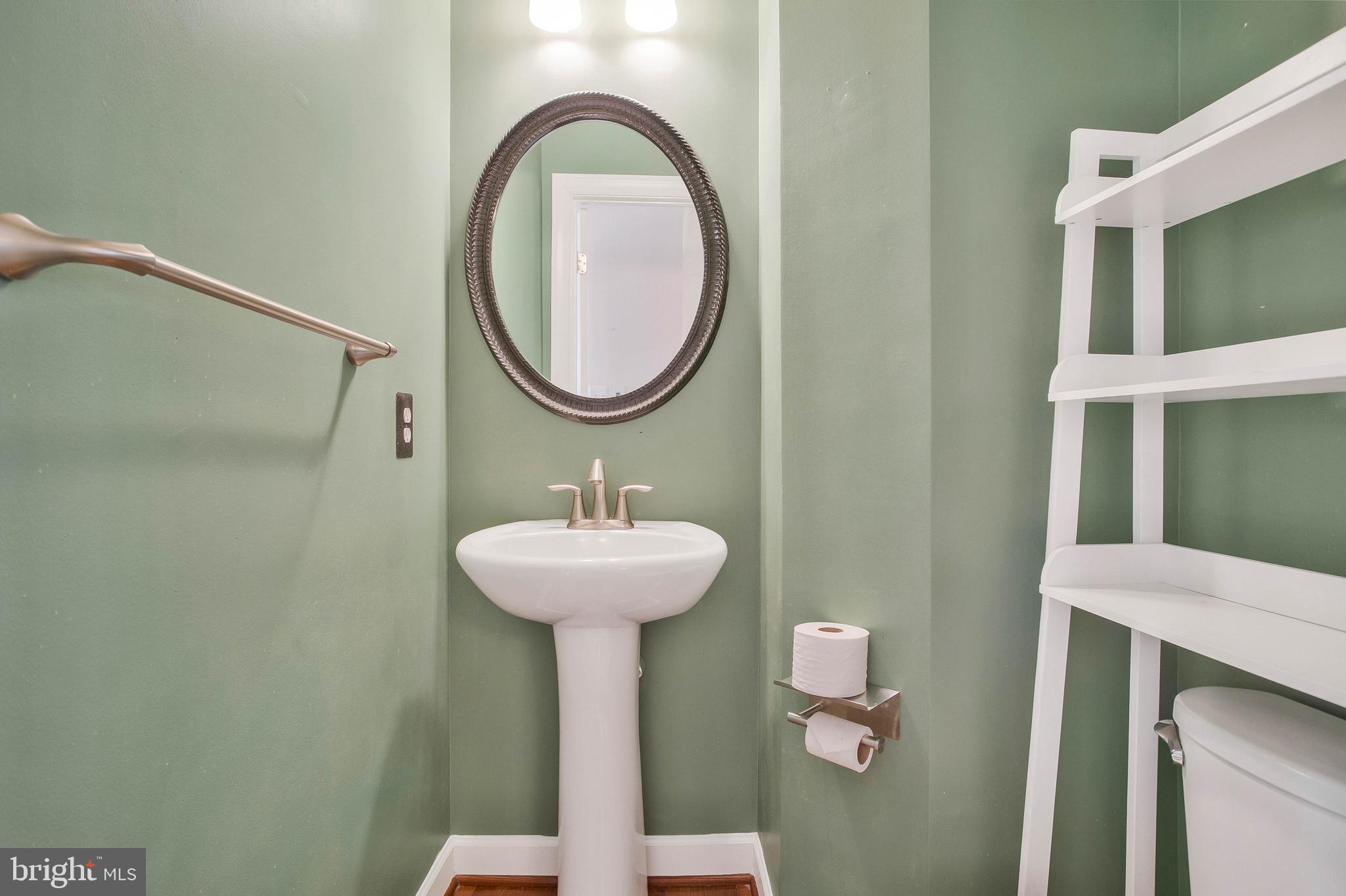 OAK CREEK CLUB - Residential