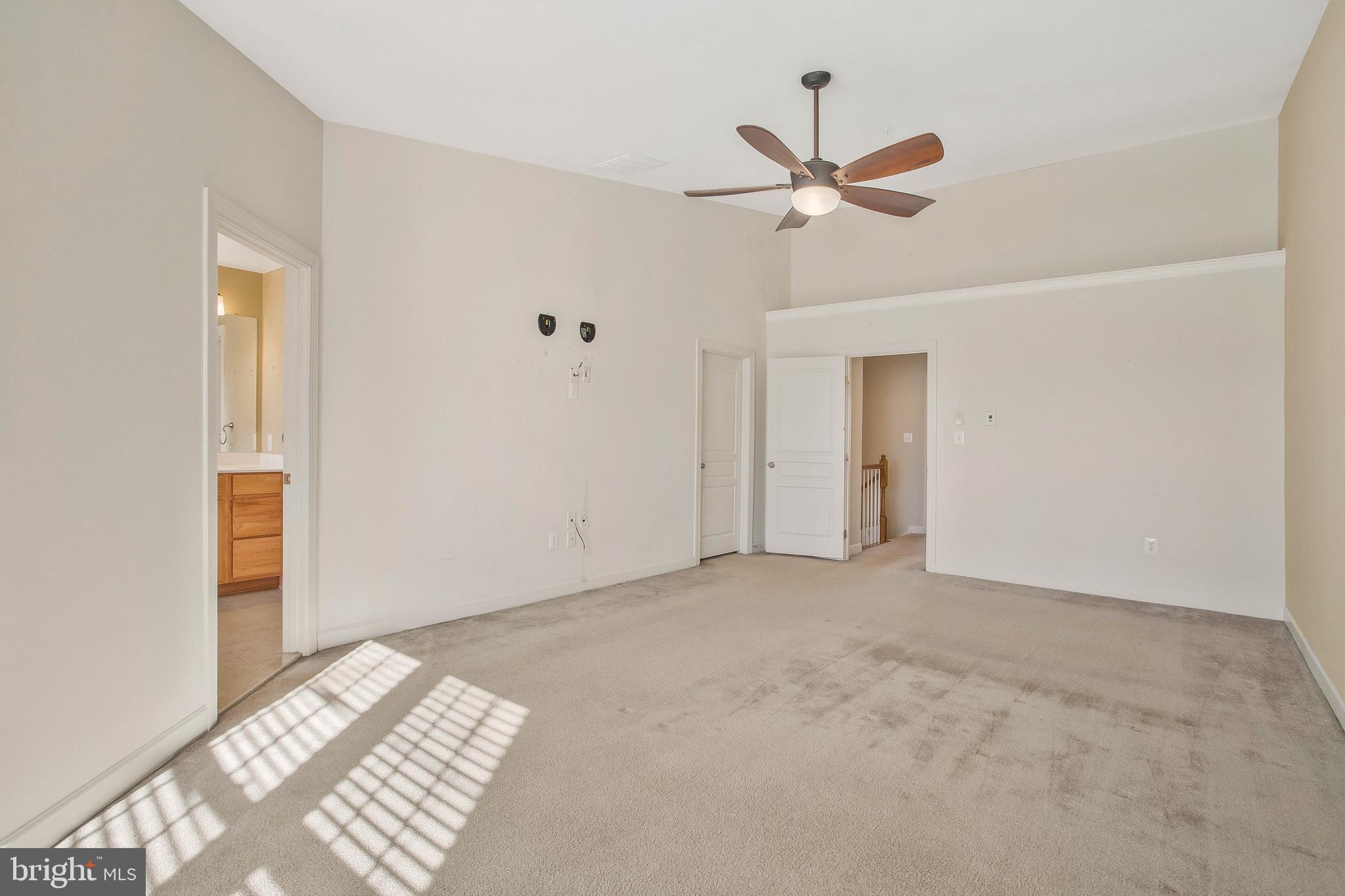 OAK CREEK CLUB - Residential