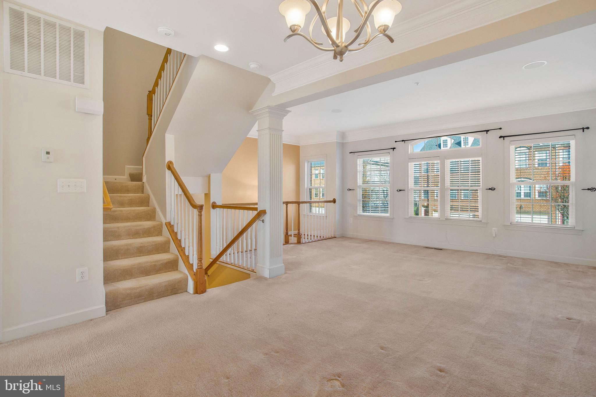 OAK CREEK CLUB - Residential