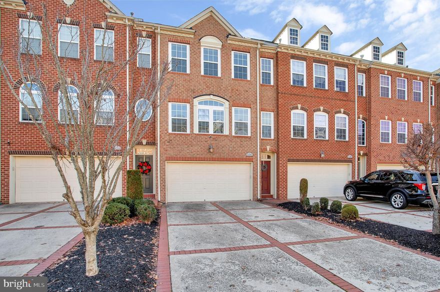 ***This home is Eligible for $10,000 George Mason Mortgage Grant Programs with NO PMI for qualifying buyers, Call or text for more information.****
Don't miss this 3 bedrooms 4 baths, private townhome in the sought after Oak Creek gated community  with many amenities and a golf course, club house, a sparkling swimming pool and 24 hr security.  This well maintained townhouse is conveniently located 5 minute walk from the clubhouse, swimming pool 5 min walk from the golf course. It backs to trees with a great view of the 18 hole golf course, close to the Woodmore Town Center and University of Maryland Capital Region Medical Center. Entering through the 2 car garage you will walk into the large lower level recreation room with a wet bar and half bath walkout to the private back yard. The 2nd level offers a formal living room, half bath, a sitting area near the kitchen, hardwood floor, a dining room, walkout to a maintenance free composite deck with golf field view. Kitchen offers plenty of cabinets, stainless steel appliances, an island, and granite counter top. The 3rd level offers a vaulted ceiling primary bedroom with sitting area, walk-in closet, en-suite bathroom, double sink vanity, soaking tub, separate shower, 2 additional bedrooms and a full bath.