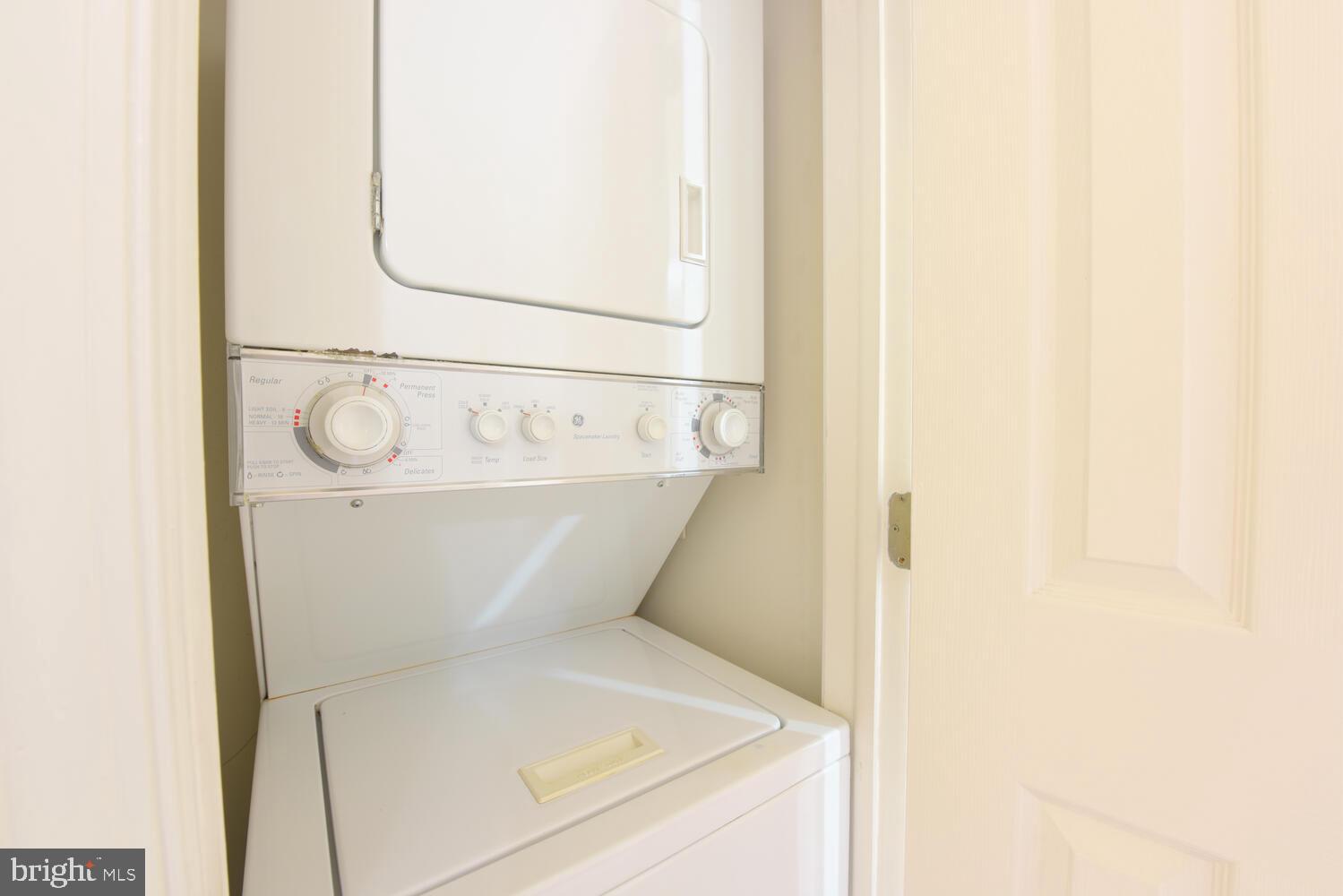 OLD TOWN/PARKER GRAY - Residential Lease