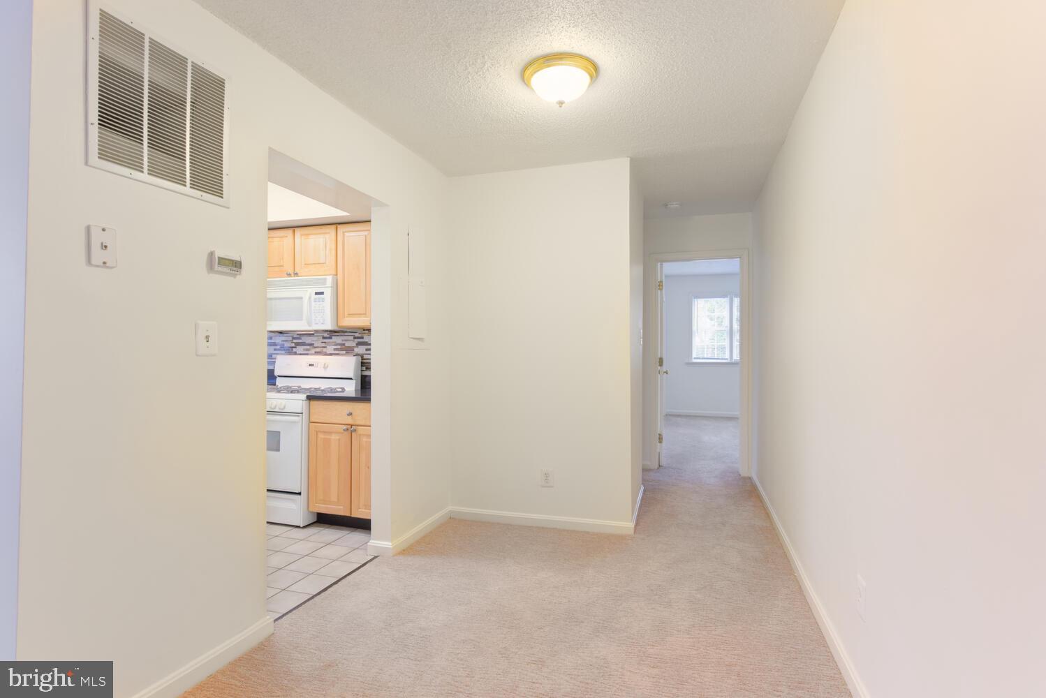 OLD TOWN/PARKER GRAY - Residential Lease