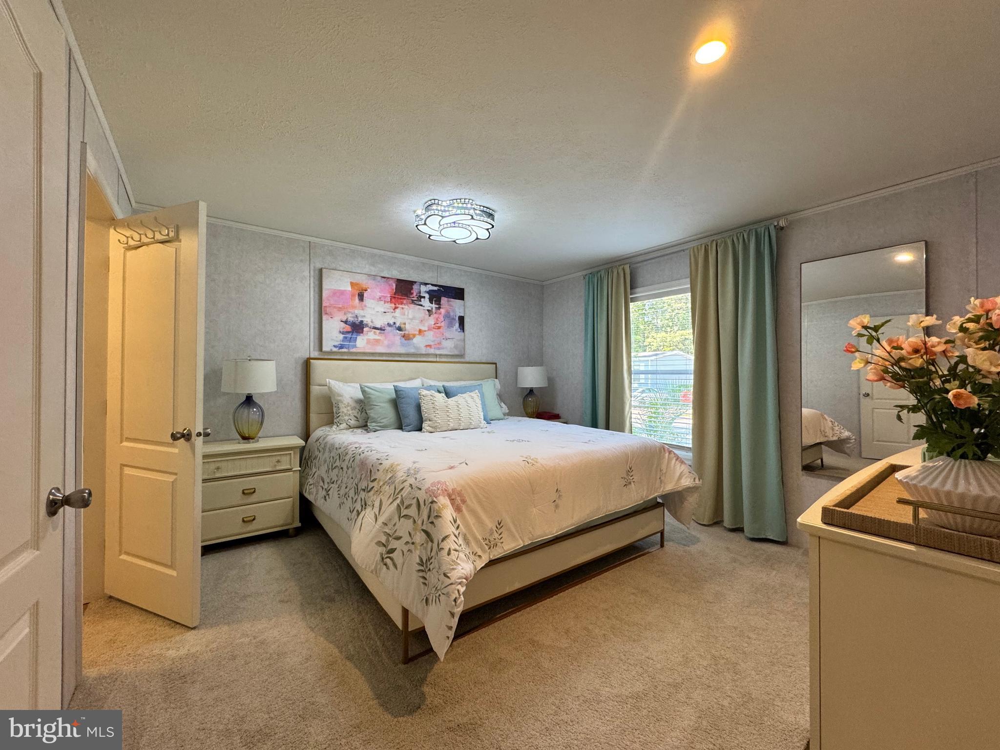 MOBILE GARDENS - Residential