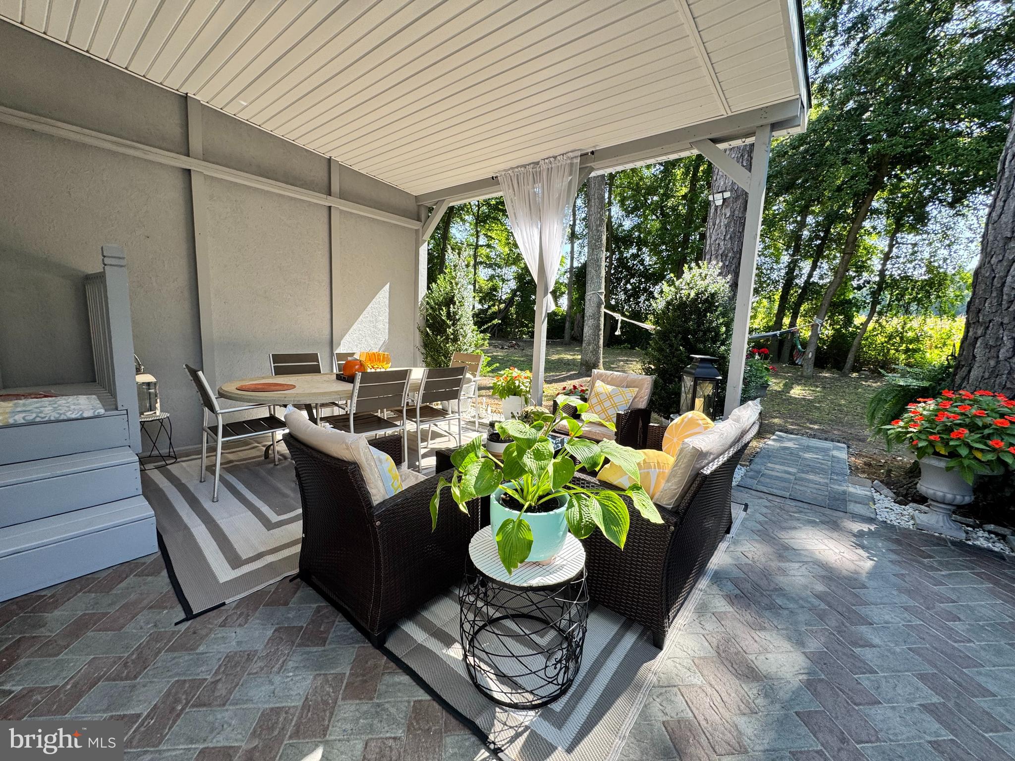 MOBILE GARDENS - Residential